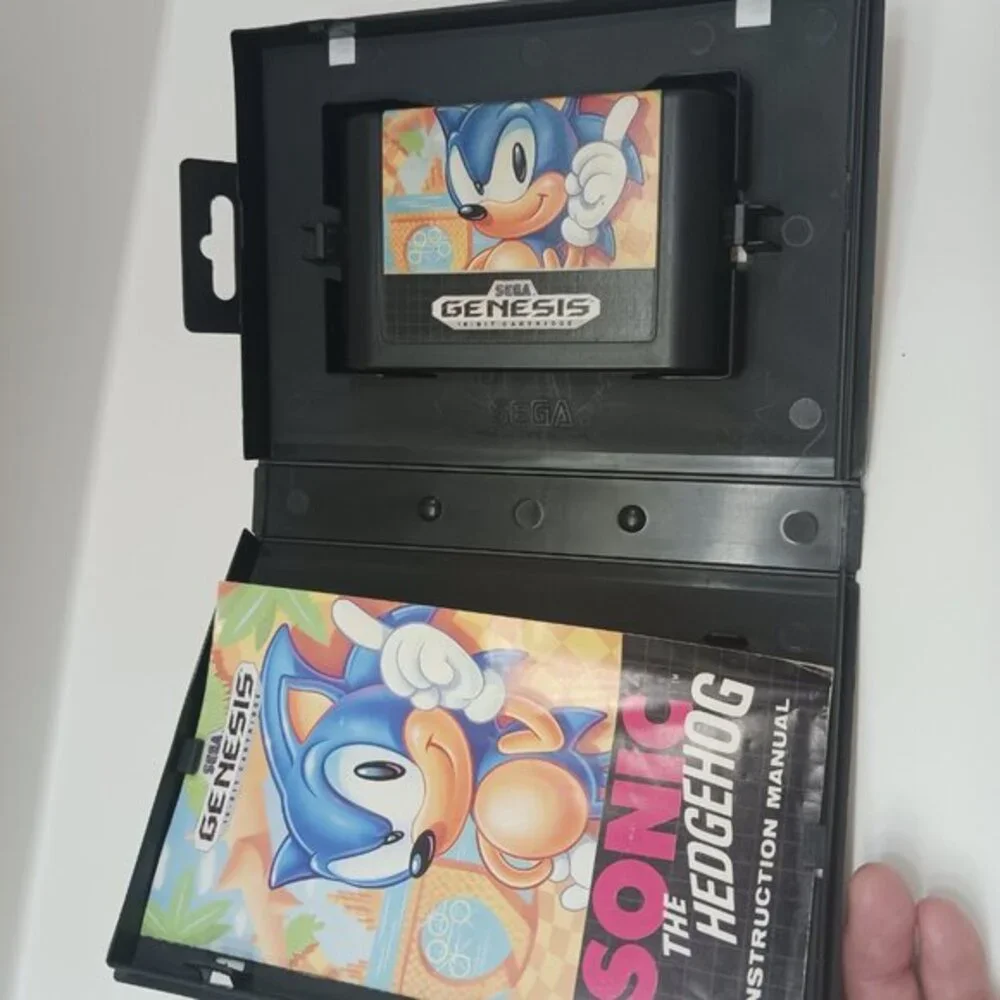 1X Sonic the Hedgehog - Sega Genesis 1st print All Great Condition